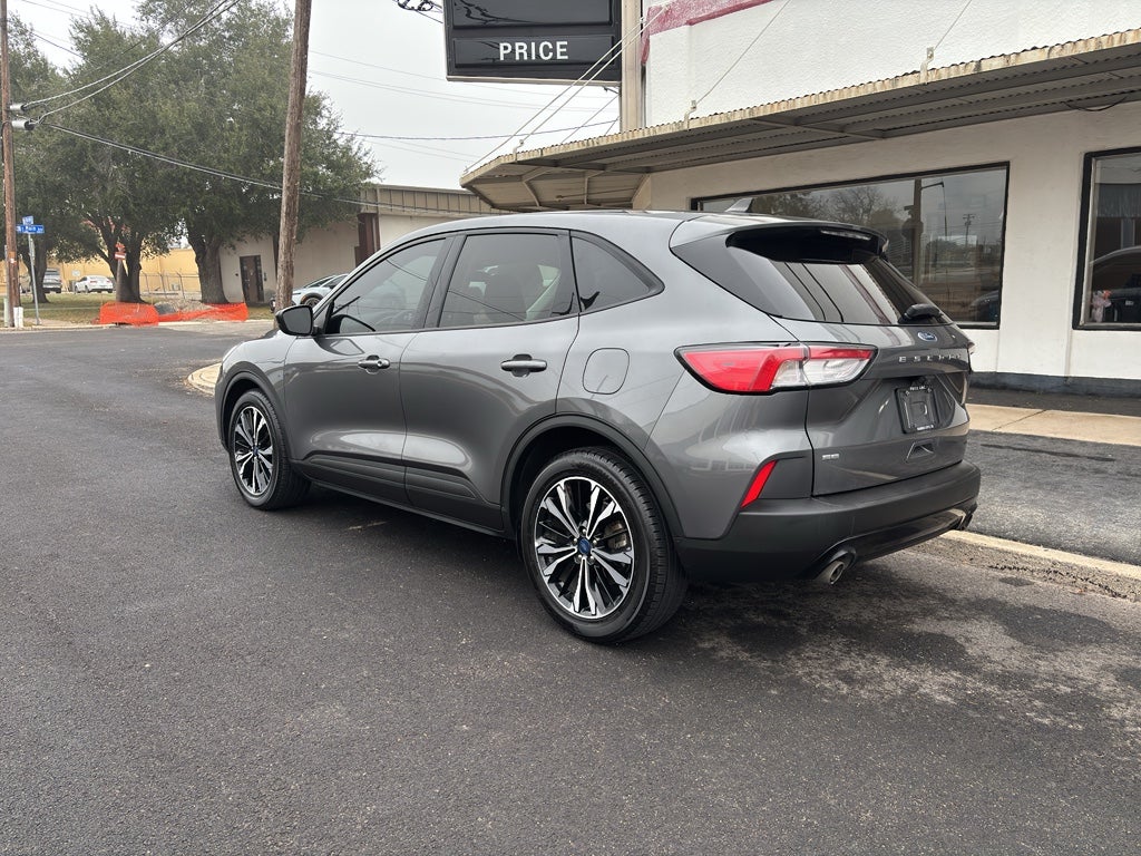 2021 Ford Escape SE