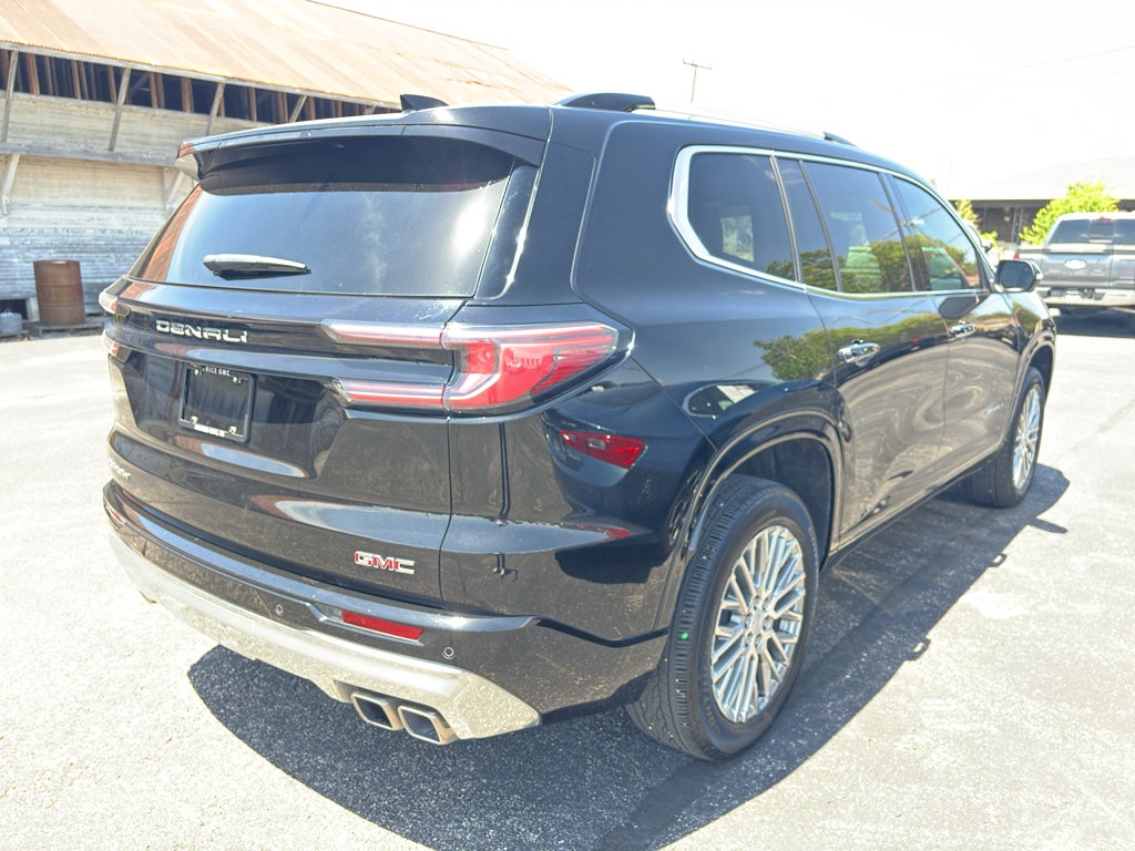 2024 GMC Acadia Denali