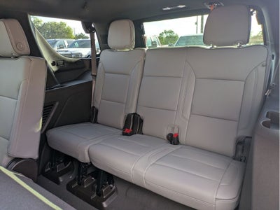 2025 GMC Yukon Elevation