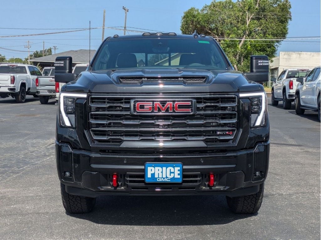 2025 GMC Sierra 2500 HD AT4