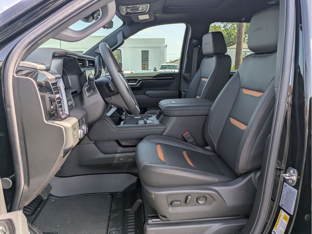 2025 GMC Sierra 2500 HD AT4