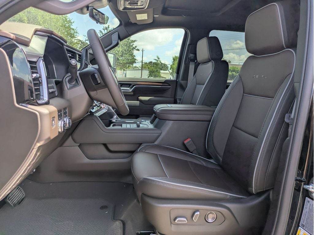 2025 GMC Sierra 2500 HD Denali