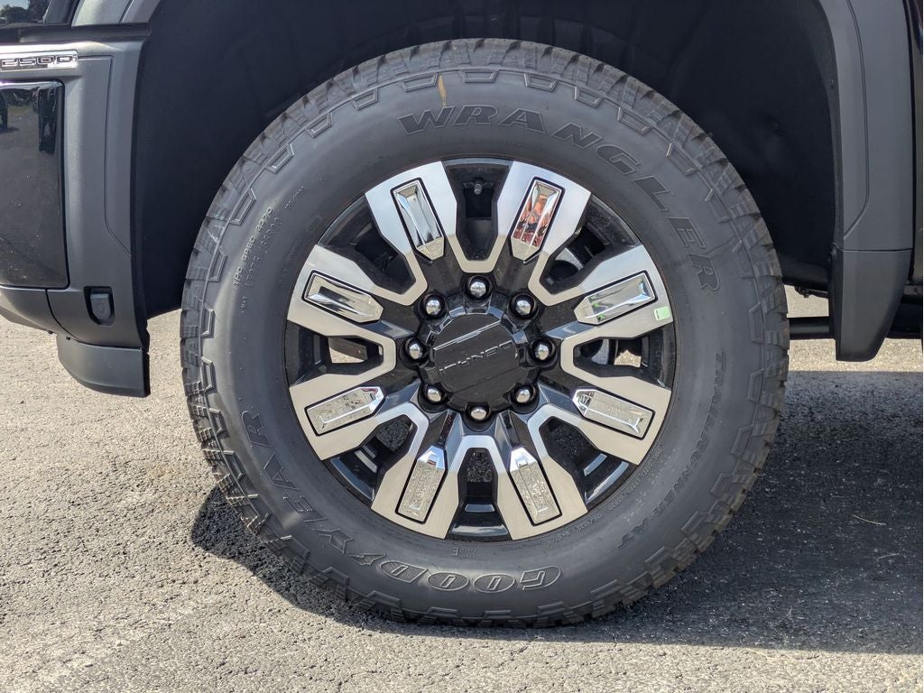 2025 GMC Sierra 2500 HD Denali