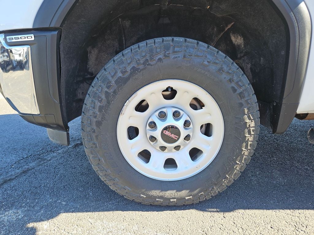 2024 GMC Sierra 3500 HD Pro