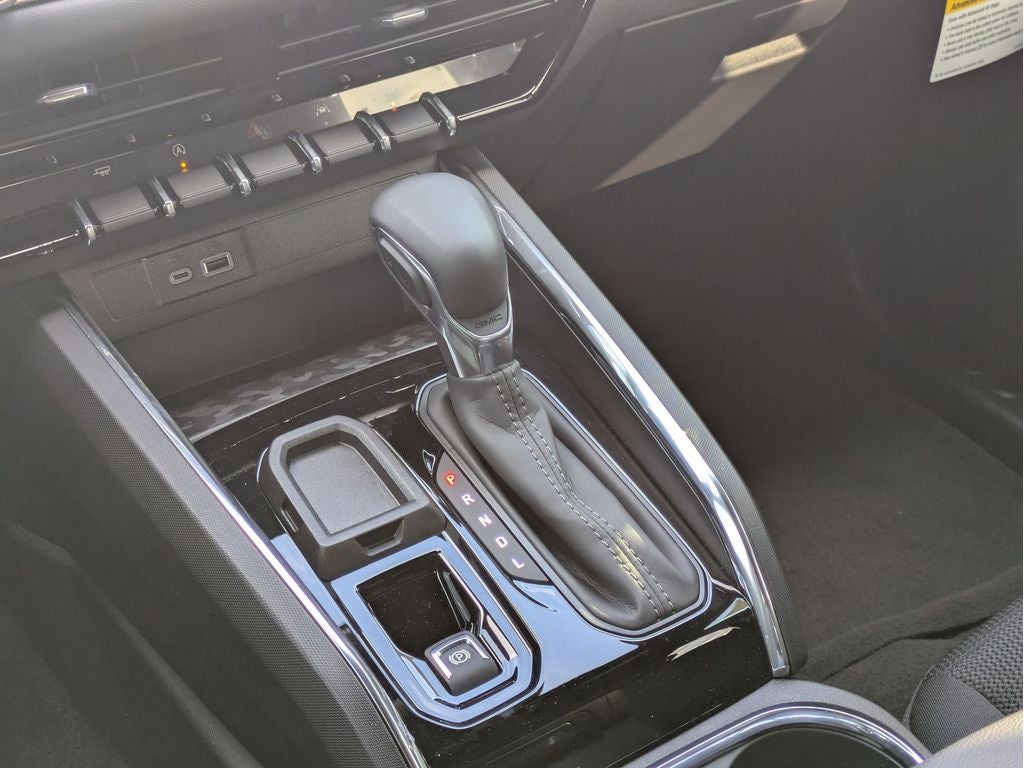 2025 GMC Canyon Elevation