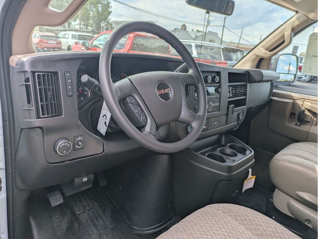 2025 GMC Savana Cargo 3500 Work Van