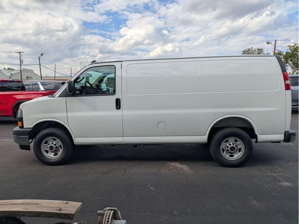 2025 GMC Savana Cargo 3500 Work Van