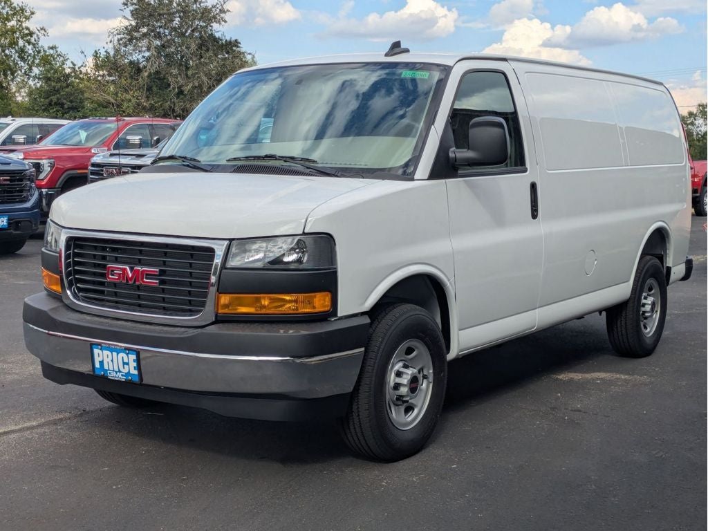2025 GMC Savana Cargo 3500 Work Van