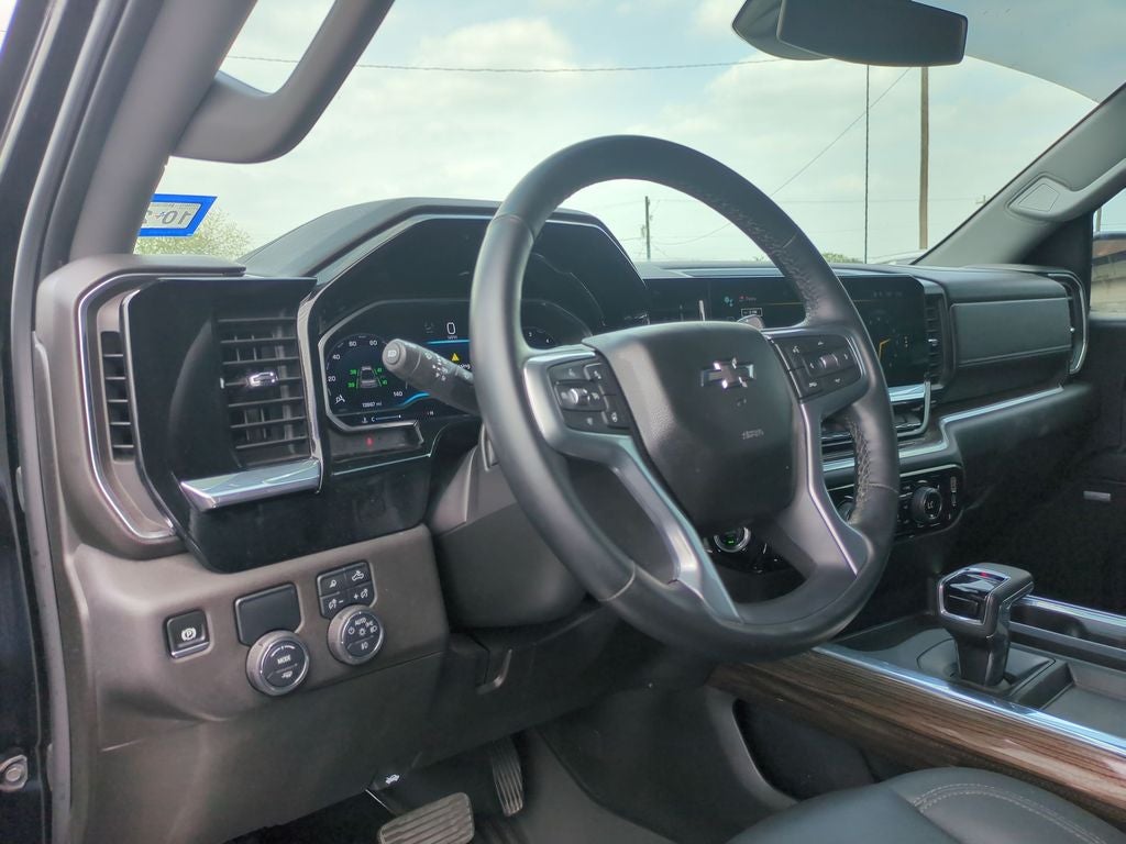 2024 Chevrolet Silverado 1500 RST