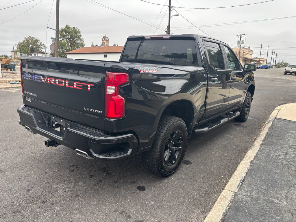 2021 Chevrolet Silverado 1500 Custom Trail Boss