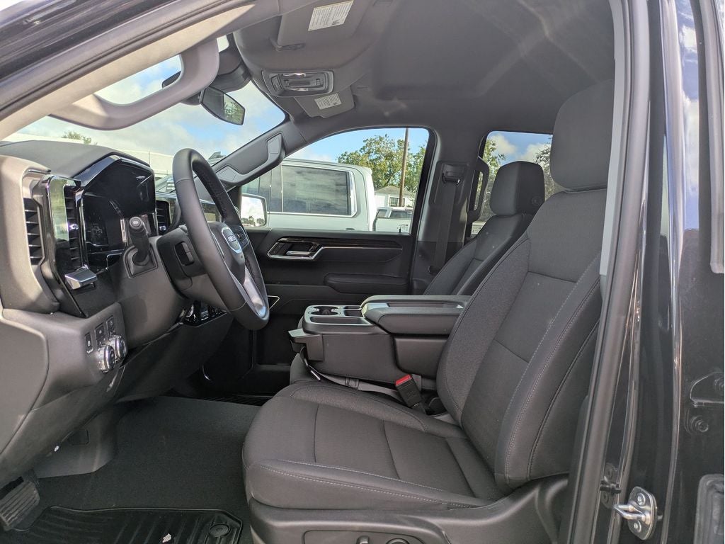 2025 GMC Sierra 1500 SLE