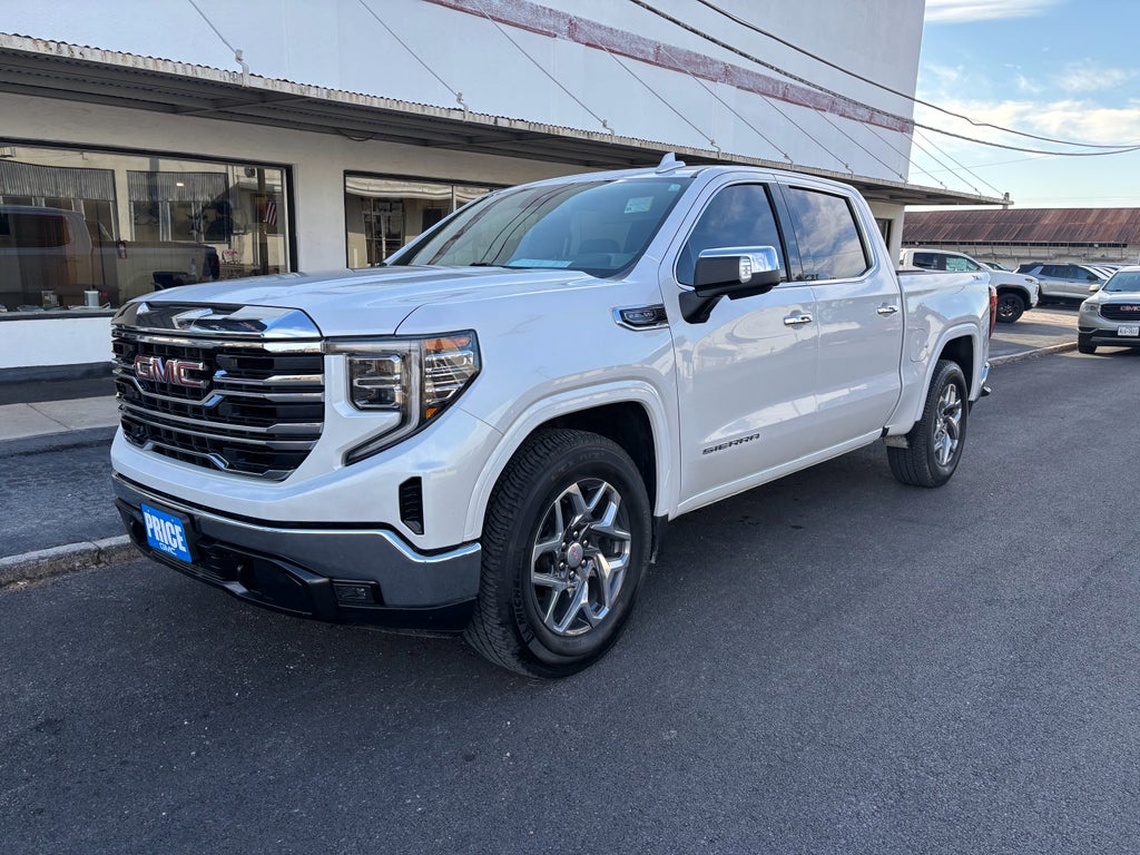 2022 GMC Sierra 1500 SLT