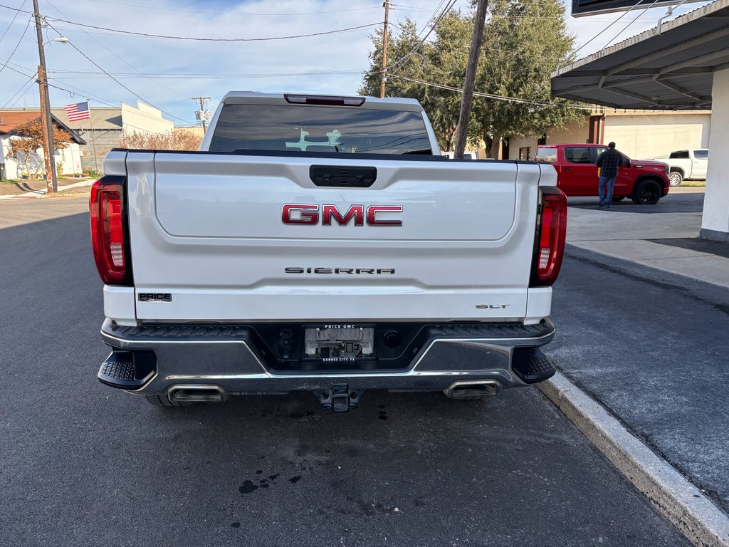 2022 GMC Sierra 1500 SLT