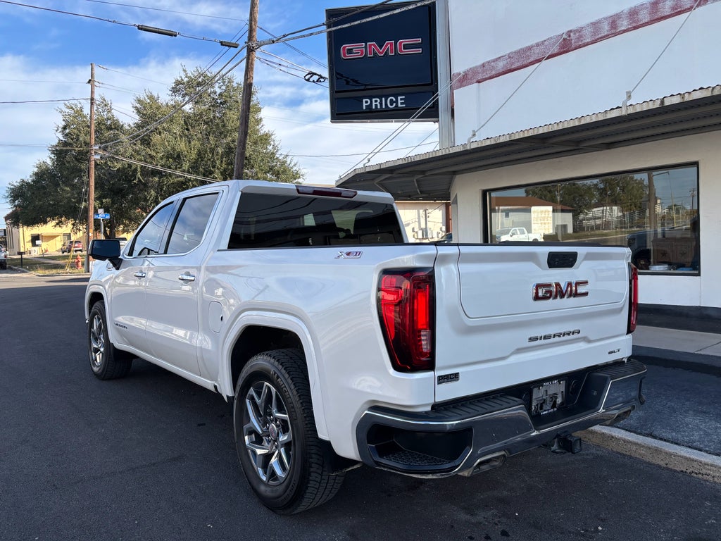 2022 GMC Sierra 1500 SLT