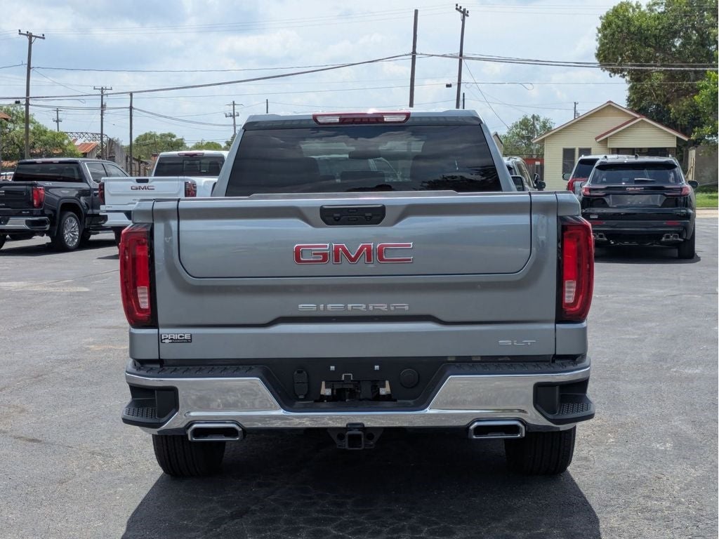 2025 GMC Sierra 1500 SLT