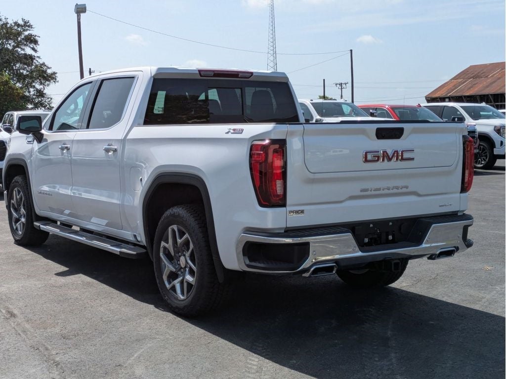 2025 GMC Sierra 1500 SLT
