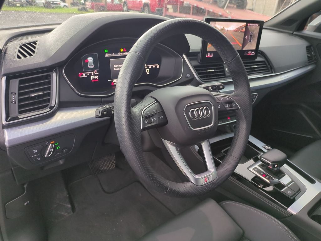 2024 Audi Q5 S line Premium Plus