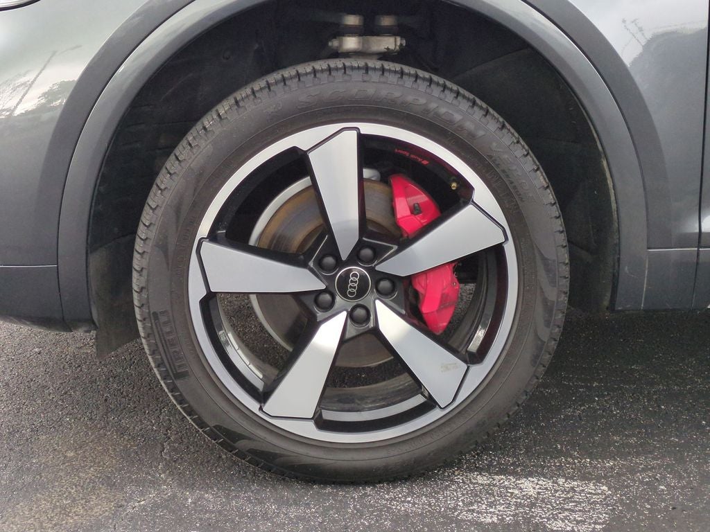 2024 Audi Q5 S line Premium Plus